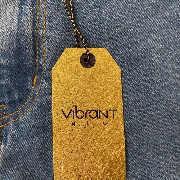 Vibrant MIU high waist flare jean shorts, M - Picture 7 of 9